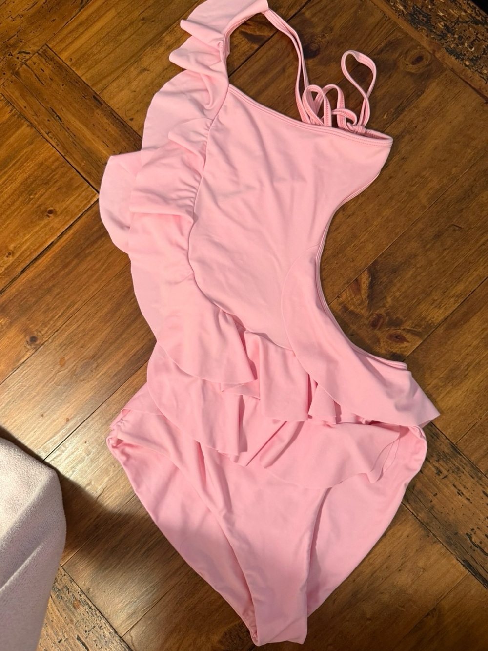 Summer of spivey one piece NWOT XS